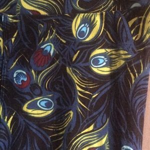 Lularoe OS Peacock leggings